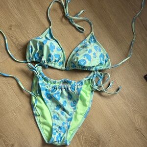 Xhilaration Kids Bikini in Blue and Green